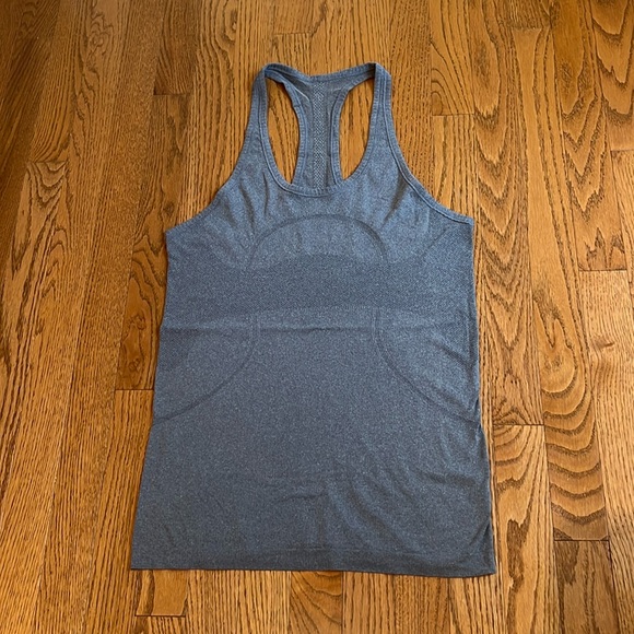 LULULEMON SWIFTLY TOP GREY SIZE 8 - Picture 3 of 6
